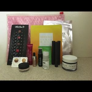 Full Size Bite and Deluxe Beauty Samples